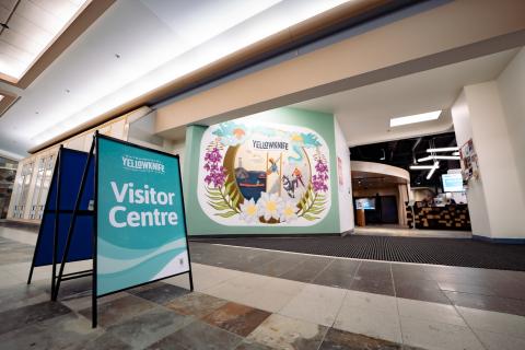 A photo of the Yellowknife Visitor Information Centre